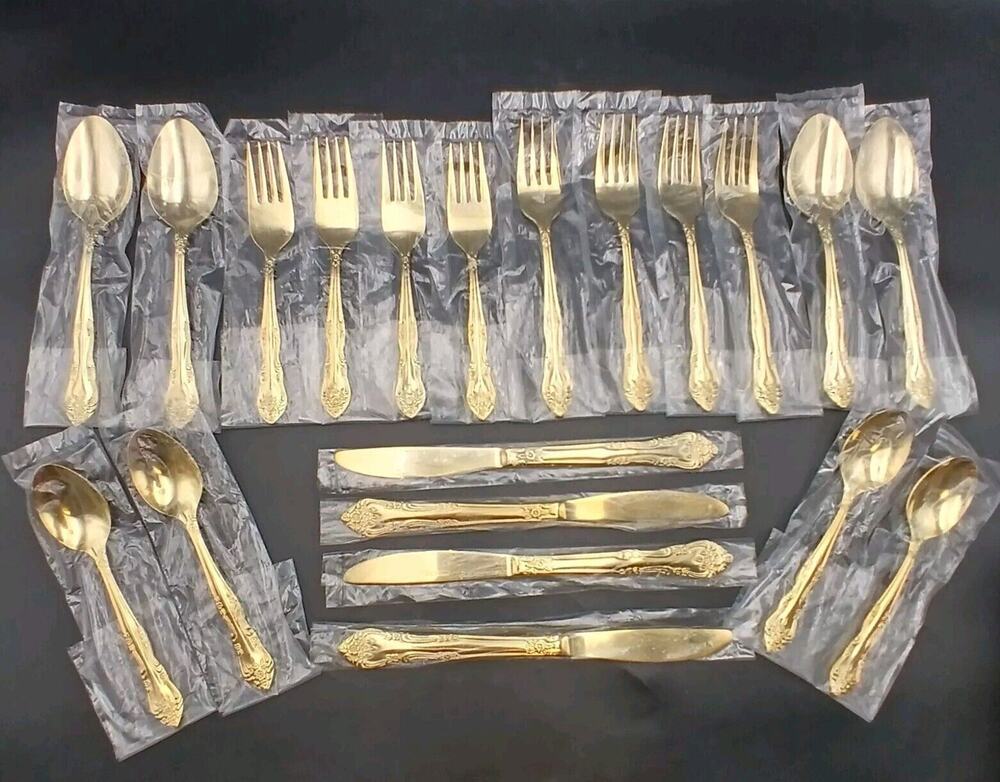 Vtg ROGERS Golden Dream Rose 20 pcs GOLD Electroplate Flatware Set 4 Places NEW